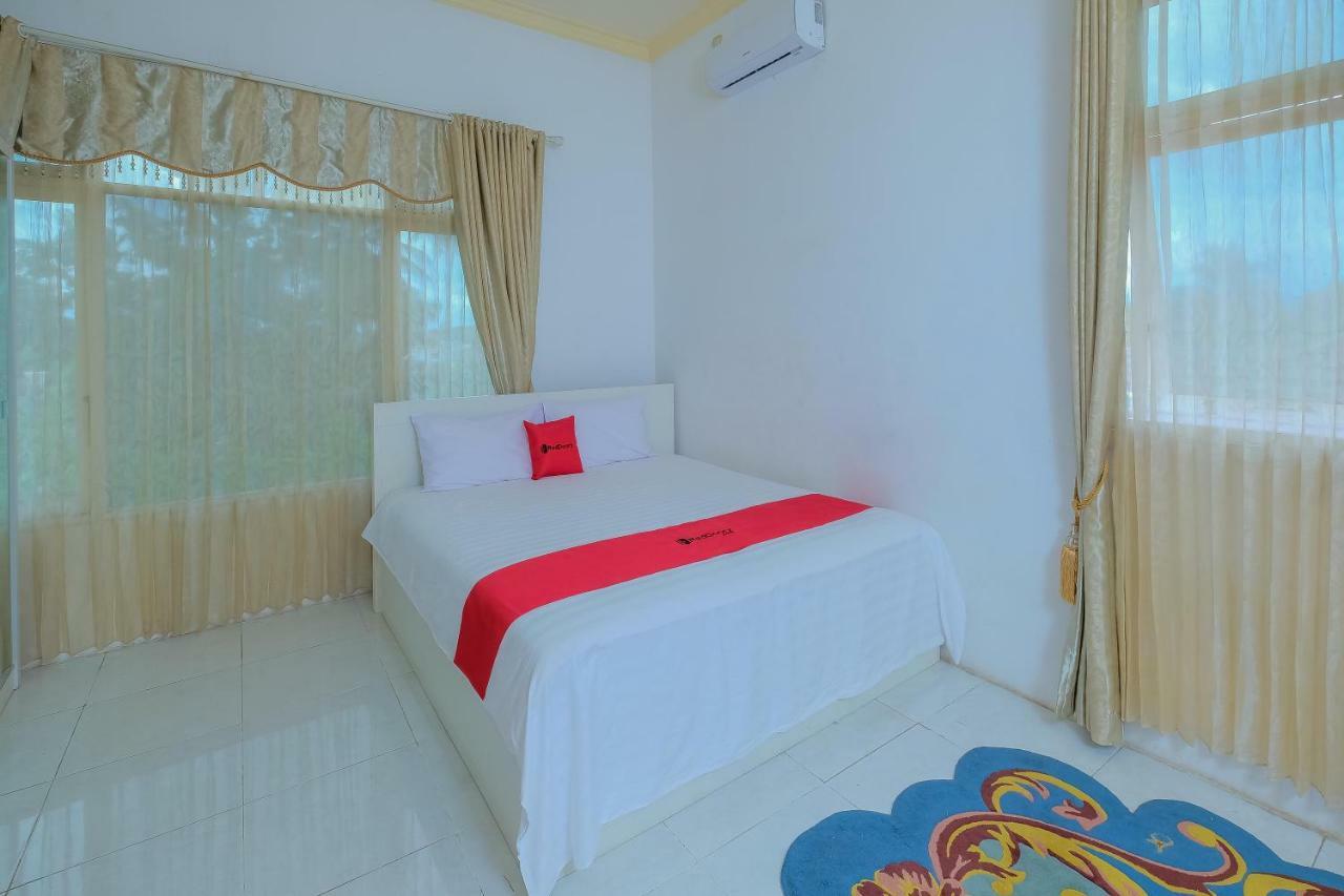 Wisma tamu Reddoorz Syariah Near Museum Lambung Mangkurat 2 2*